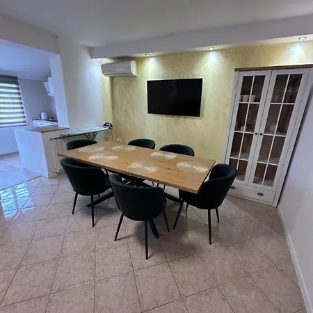 Apartament Oliva 2 *